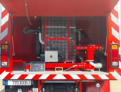 Thomas Sides BS13 4x4 - 2.000 ltr -250 ltr Foam -Crashtender - Flughafen - Airport - Renault - Firetruck TT 4516