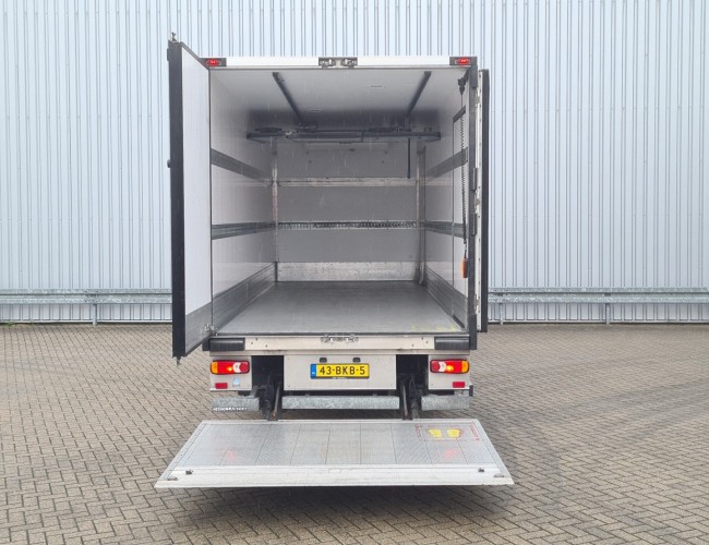 Volvo FL 12.210 Thermo King - Cool, freeze partition wall - 1,500 kg tail lift - Air conditioning TT 4720