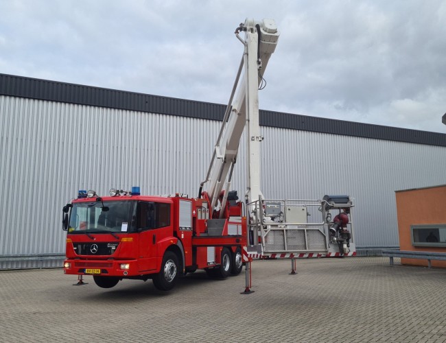 Mercedes-Benz Econic 2633 6x2 - 32 mtr. Hilton Hoogwerker, Ladderspuit, Brandweer, Spuitmonitor TT 4767