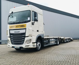 DAF XF 106.460 Machine transporter, Volume combination, Width transport, Through loading TT 4778