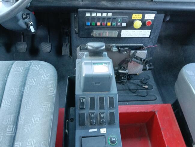 Unimog U 5000 Mercedes Benz -4x4 - (type 437.4) 4000 ltr -Lier, Winch -Feuerwehr Doppelkabine,Uberrollkafig - Camiva TT 4891