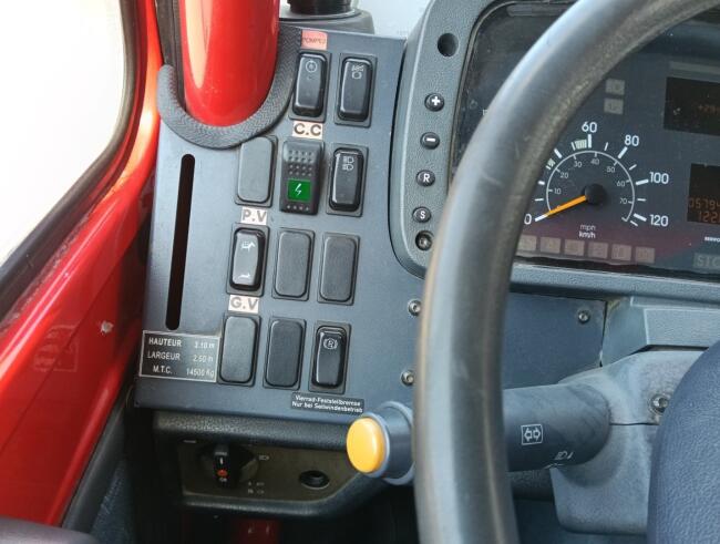 Mercedes-Benz Unimog U 5000 4x4 - (type 437.4) 4000 ltr -Lier, Winch -Feuerwehr Doppelkabine,Uberrollkafig - Camiva - Expeditievoertuig, Camper TT 4949