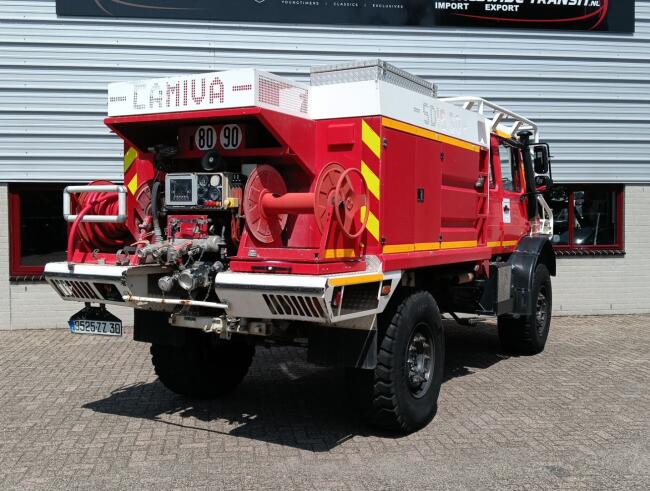 Unimog U 5000 4x4 - Mercedes-Benz (type 437.4) 4.000 ltr - Hydraulische Lier 6.t., Winch -Feuerwehr Doppelkabine,Uberrollkafig TT 4953