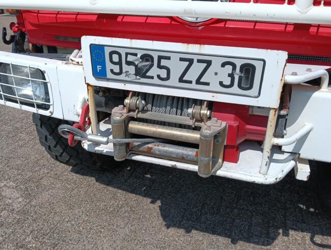 Unimog U 5000 4x4 - Mercedes-Benz (type 437.4) 4.000 ltr - Hydraulische Lier 6.t., Winch -Feuerwehr Doppelkabine,Uberrollkafig TT 4953