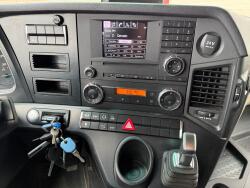 Mercedes-Benz Actros 1830 4x2 - Slaapcabine -Dhollandia Laadklep 6.000 kg - Euro 6 - Schuifzeil - Schuifdak - Automaat  - Airco TT 5011